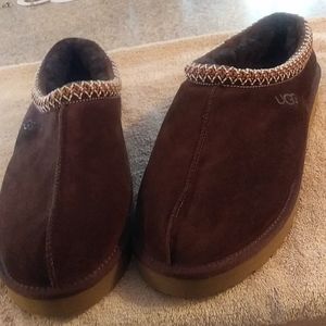 AUTHENTIC NEW. UGG SLIP ONS